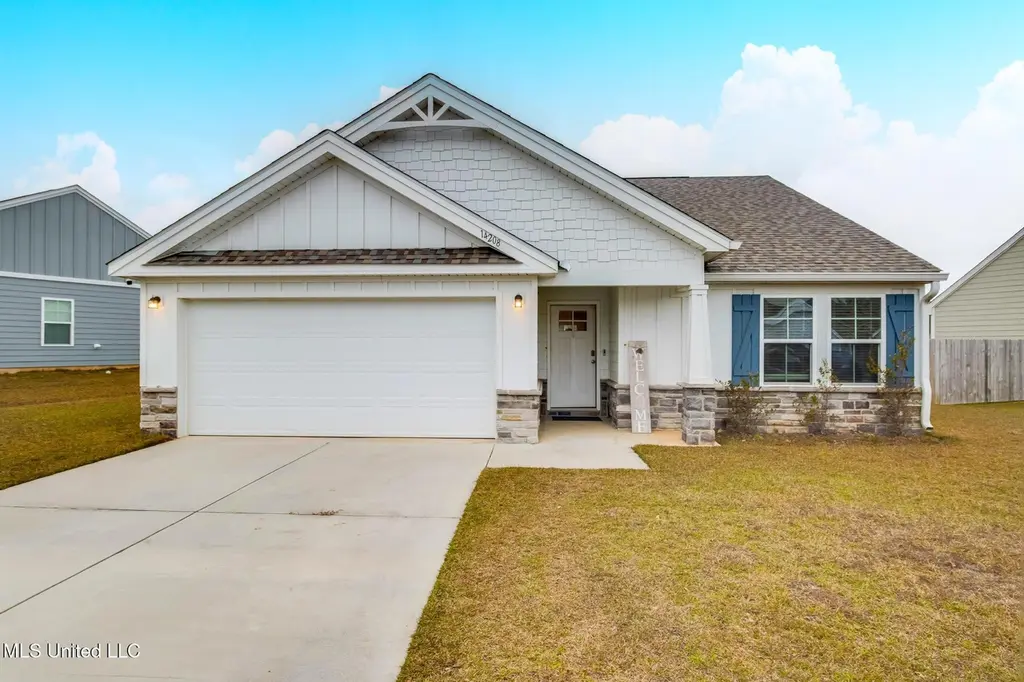 14208 Sanctuary Trails Dr