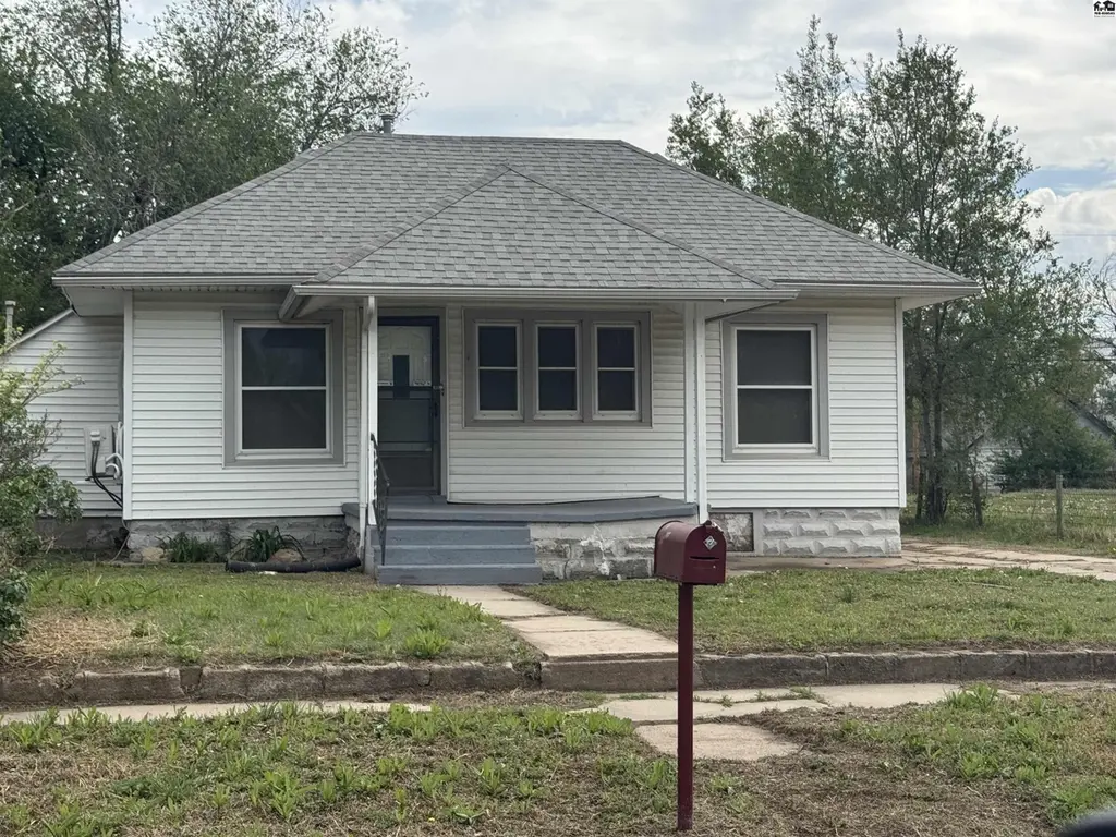 220 N Chemical St