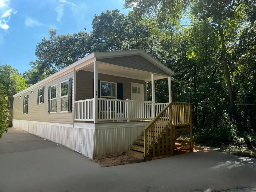 901 Massachusetts Ave #54