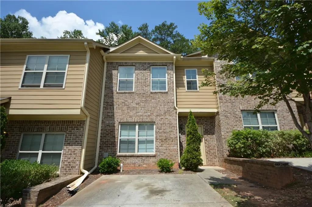 3015 Bonnes Dr