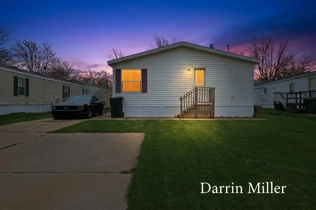 4460 Oakland Dr Lot 142