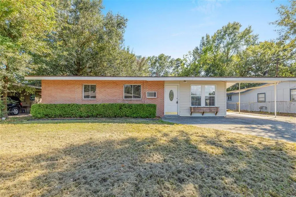 1624 Cactus Dr