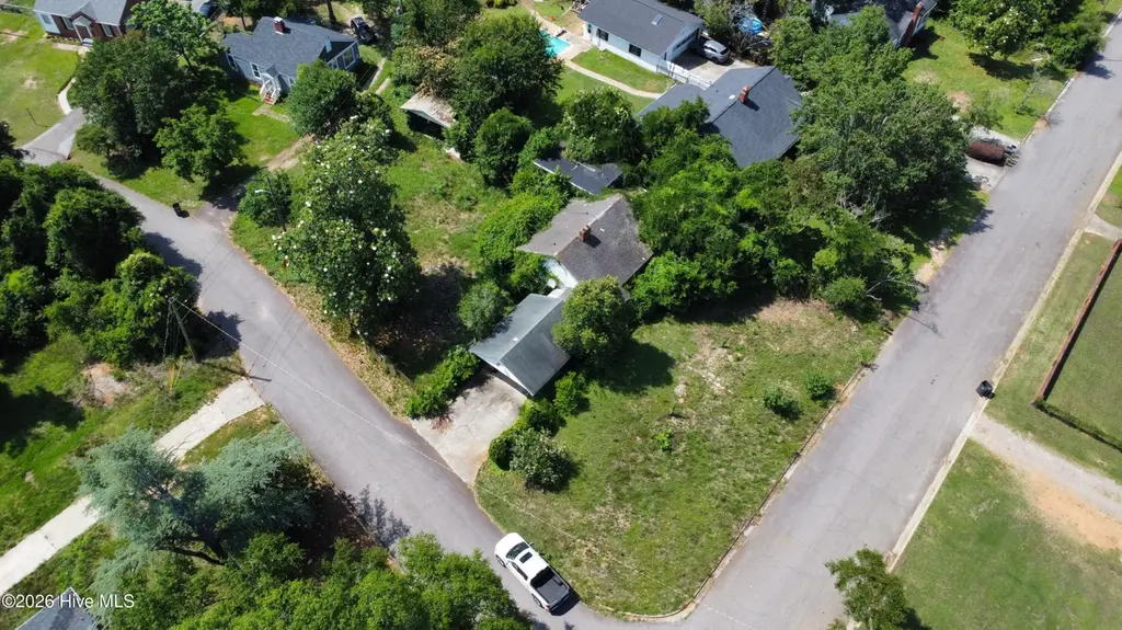 1005 Redbird Rd
