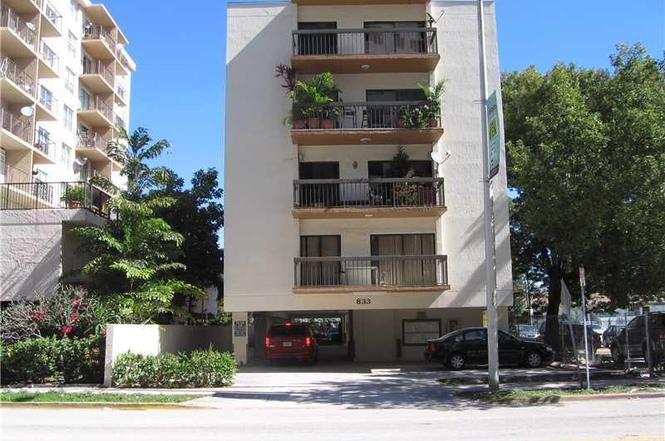 833 West Ave #302