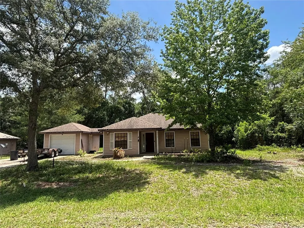 5813 SE 230th Ter