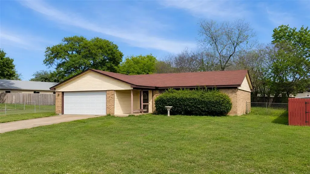 902 S Old Temple Rd