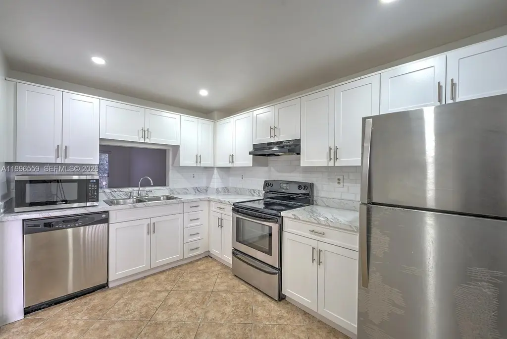1200 NW 87th Ave #410