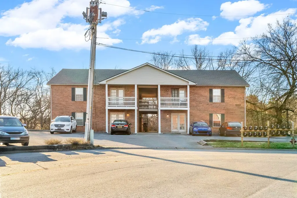 3239 Tower Dr