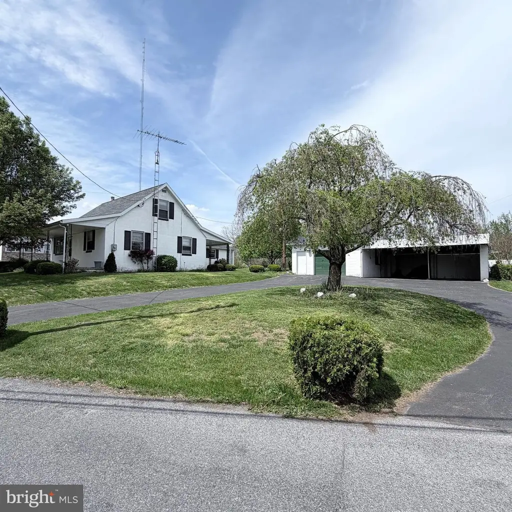 1077 Paper Mill Rd