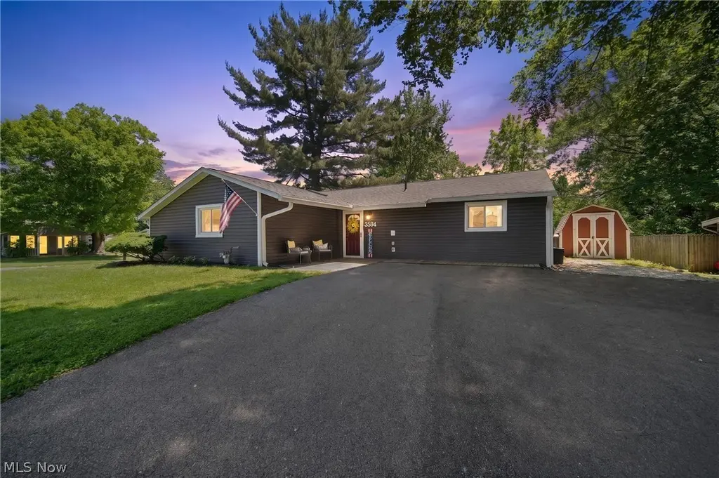 3594 Hanover Dr