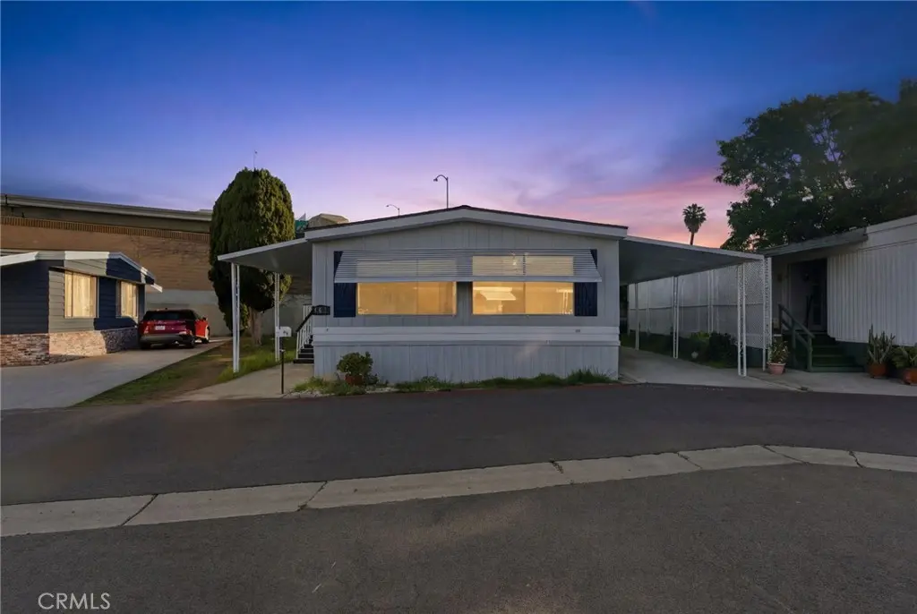 141 E Coronado Ln