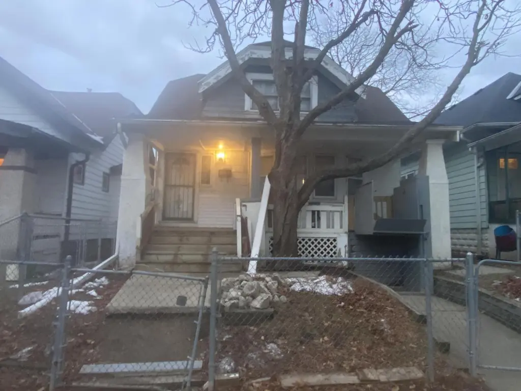3342 N 26th St
