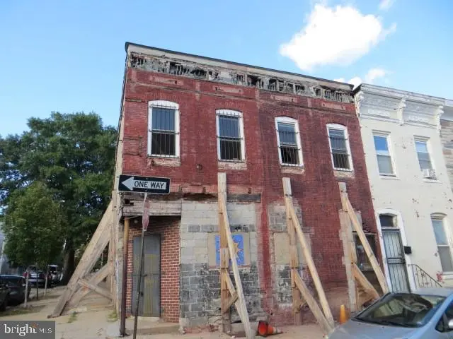 400-402 Pitman Pl