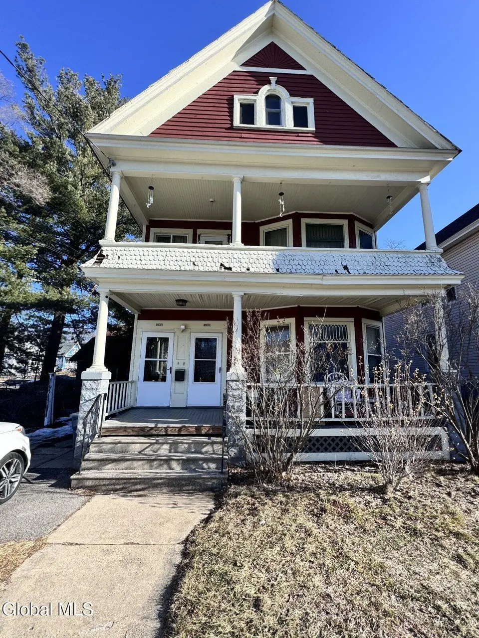 2531 Campbell Ave