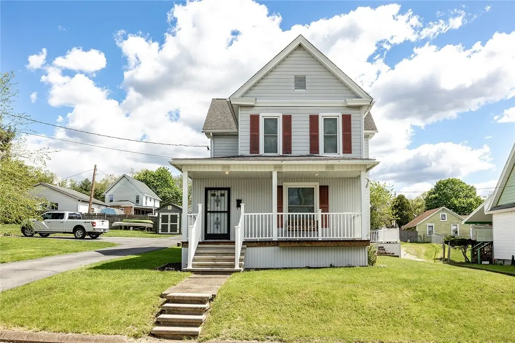 157 Lamberton St