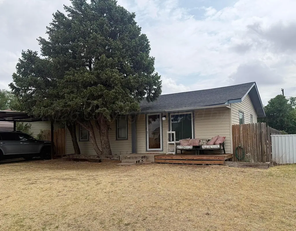 325 Stewart Ave