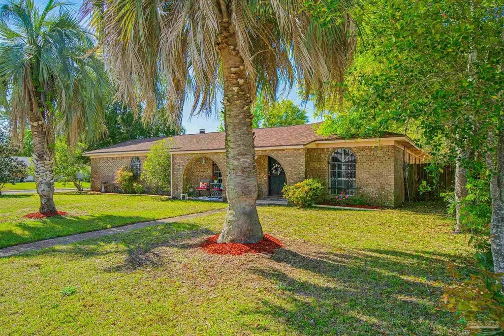 4972 Lanett Dr