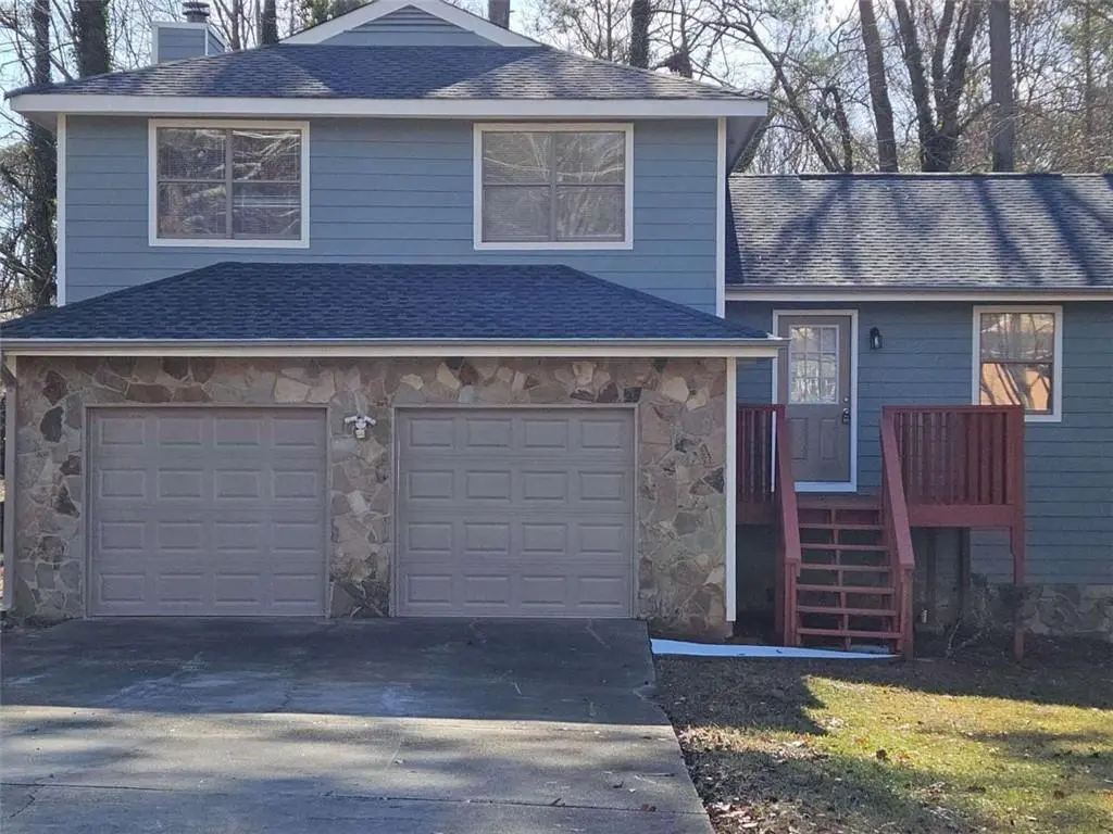4321 Sebring Walk