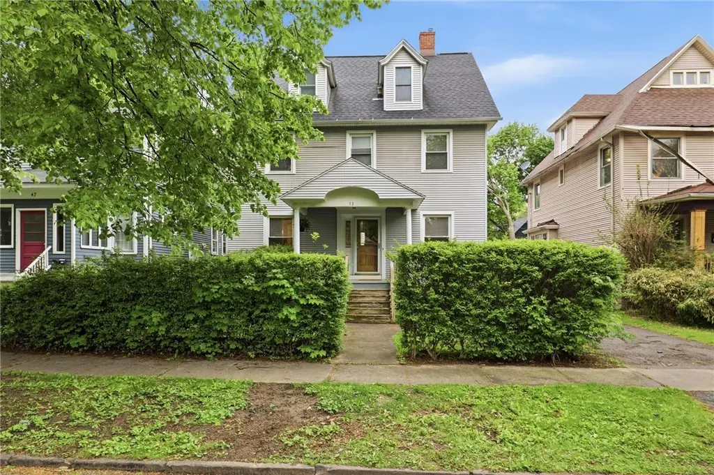 53 Belmont St