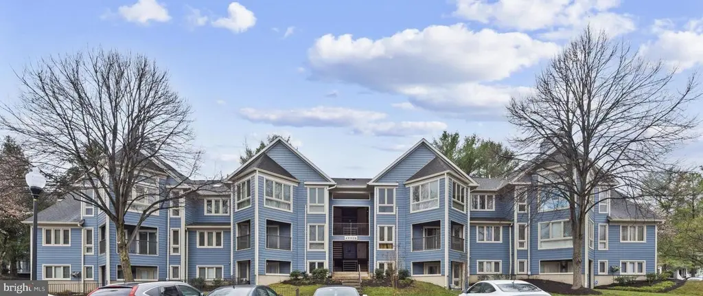 4990 Dorsey Hall Dr Unit B2