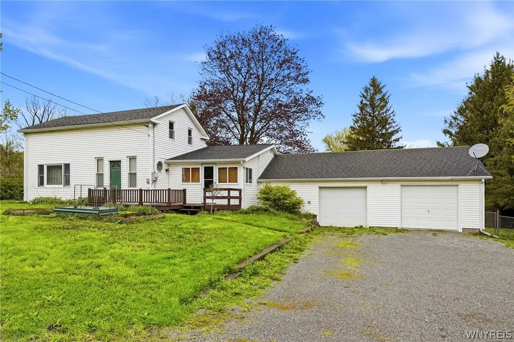 4767 Linden Rd