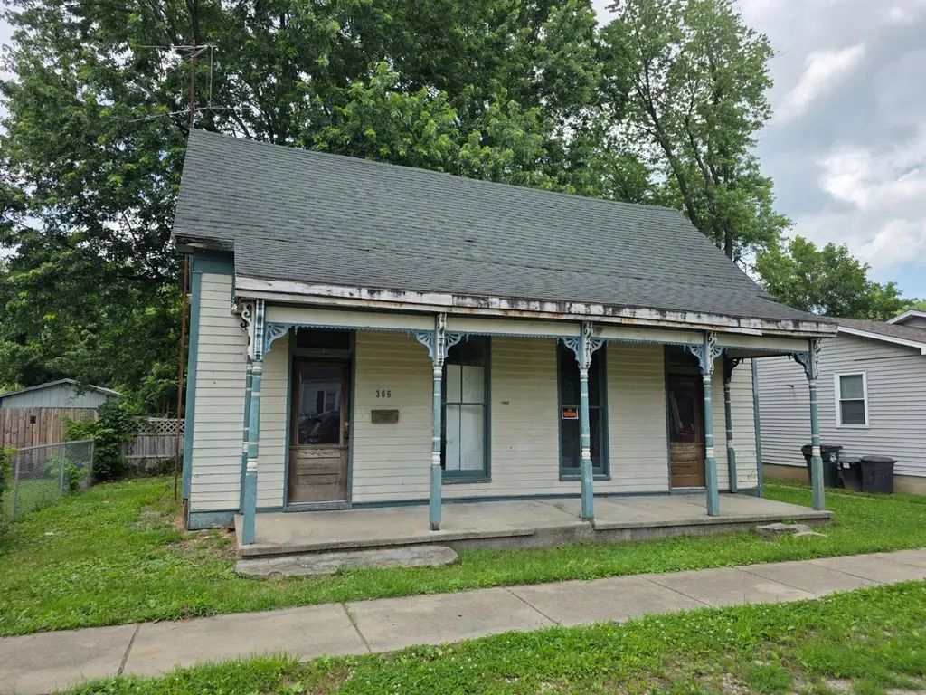 306 E Pike St