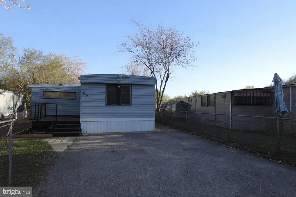 65 Cob Ct