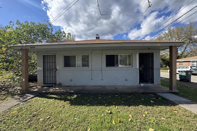 4221 Quinn Adams St