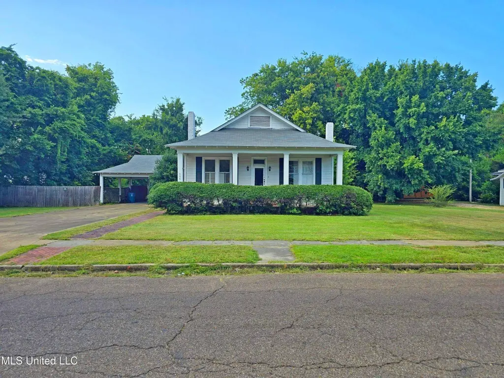 155 W 2nd St