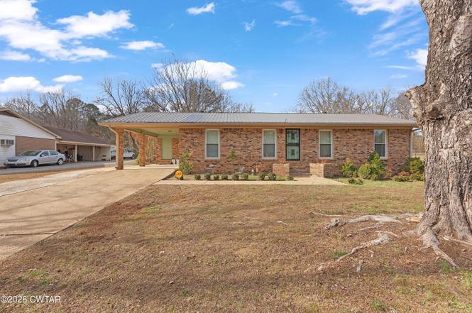 85 Meridian Dr