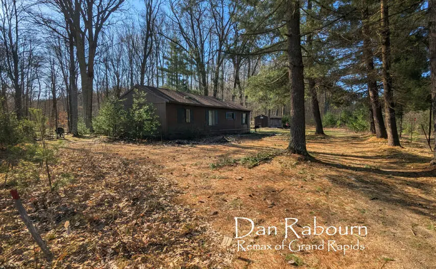5263 E 8 Mile Rd