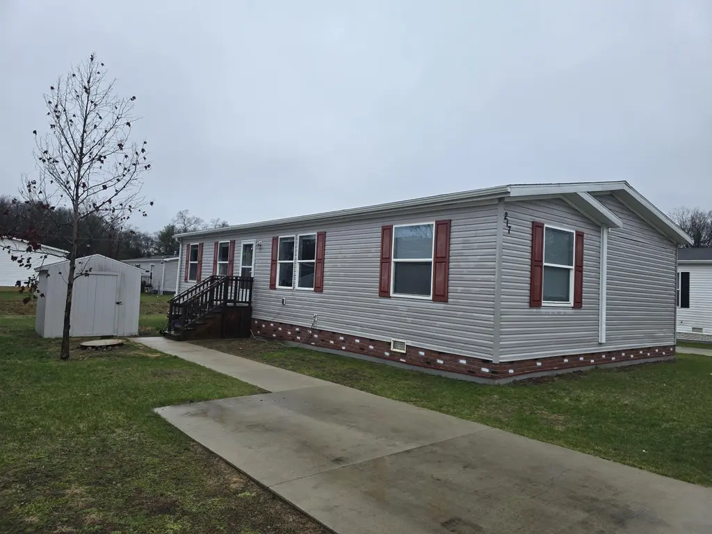 217 Braeburn Dr