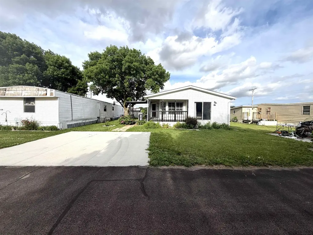 2304 Eastwood A11 St