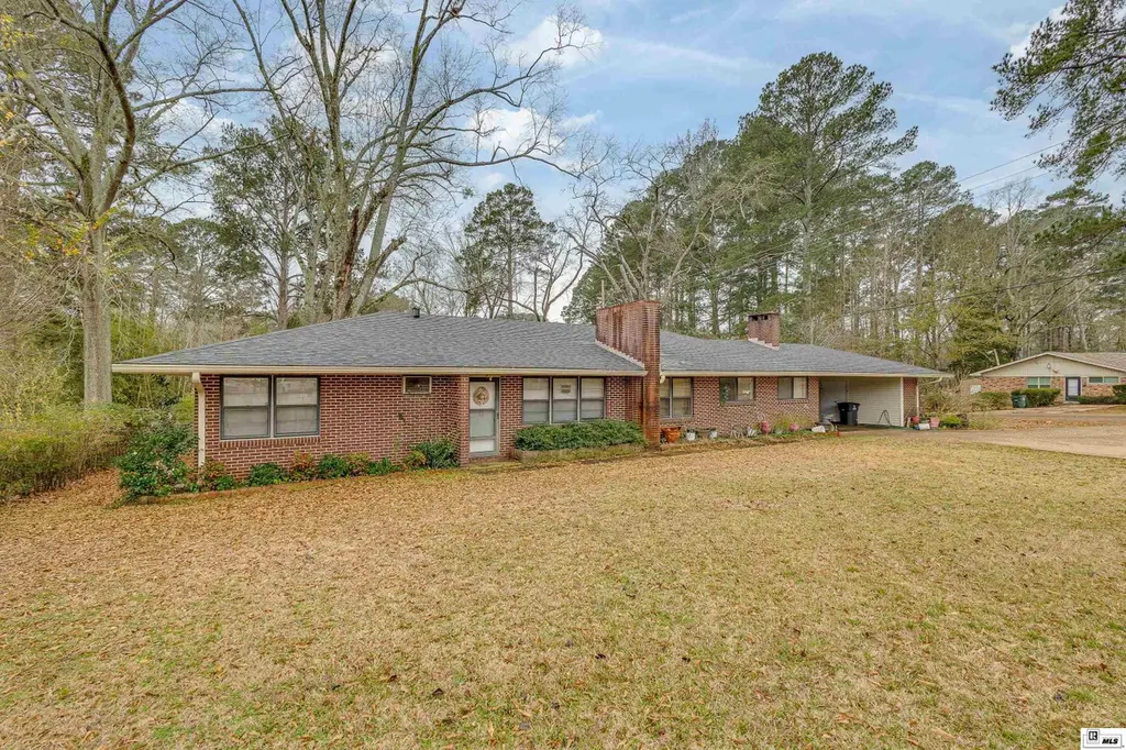 1200 E Mississippi Ave