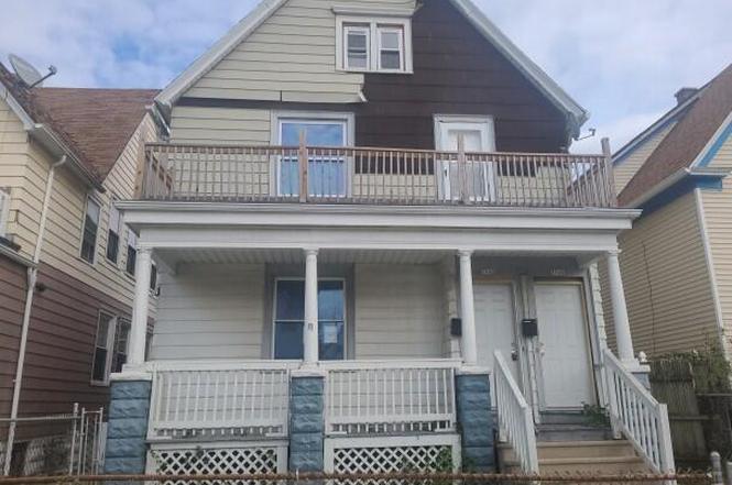 2940 N Holton St #2942